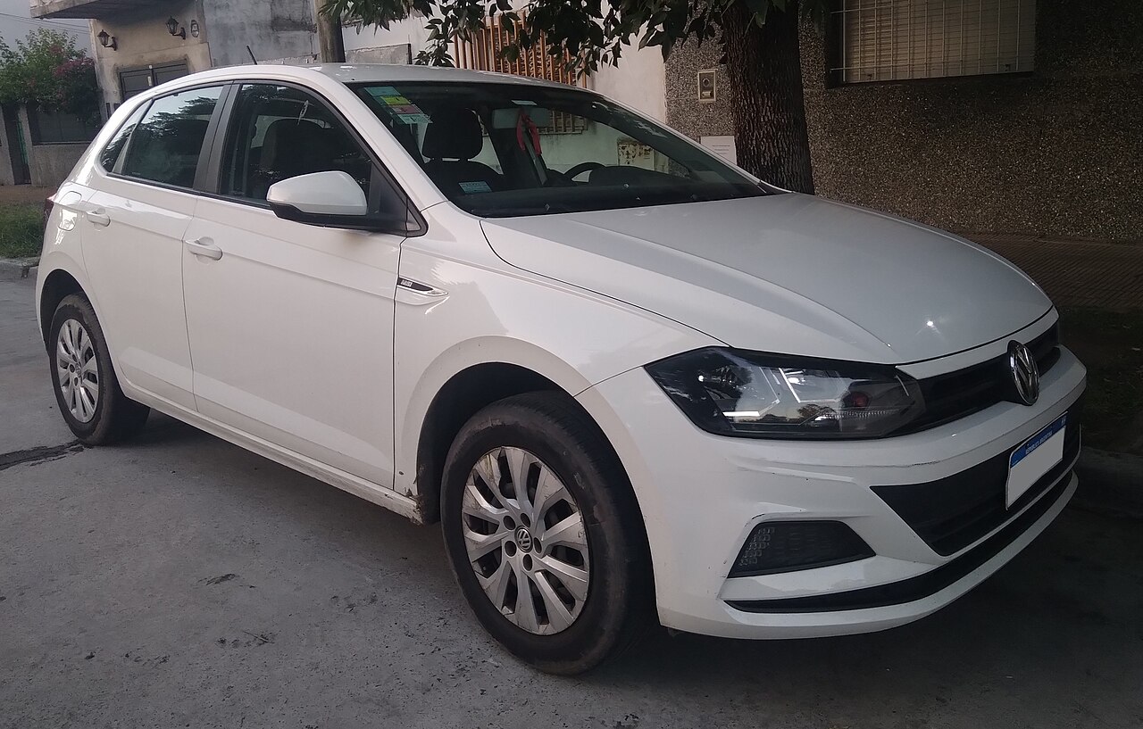 Volkswagen Polo Track 1.0 2023