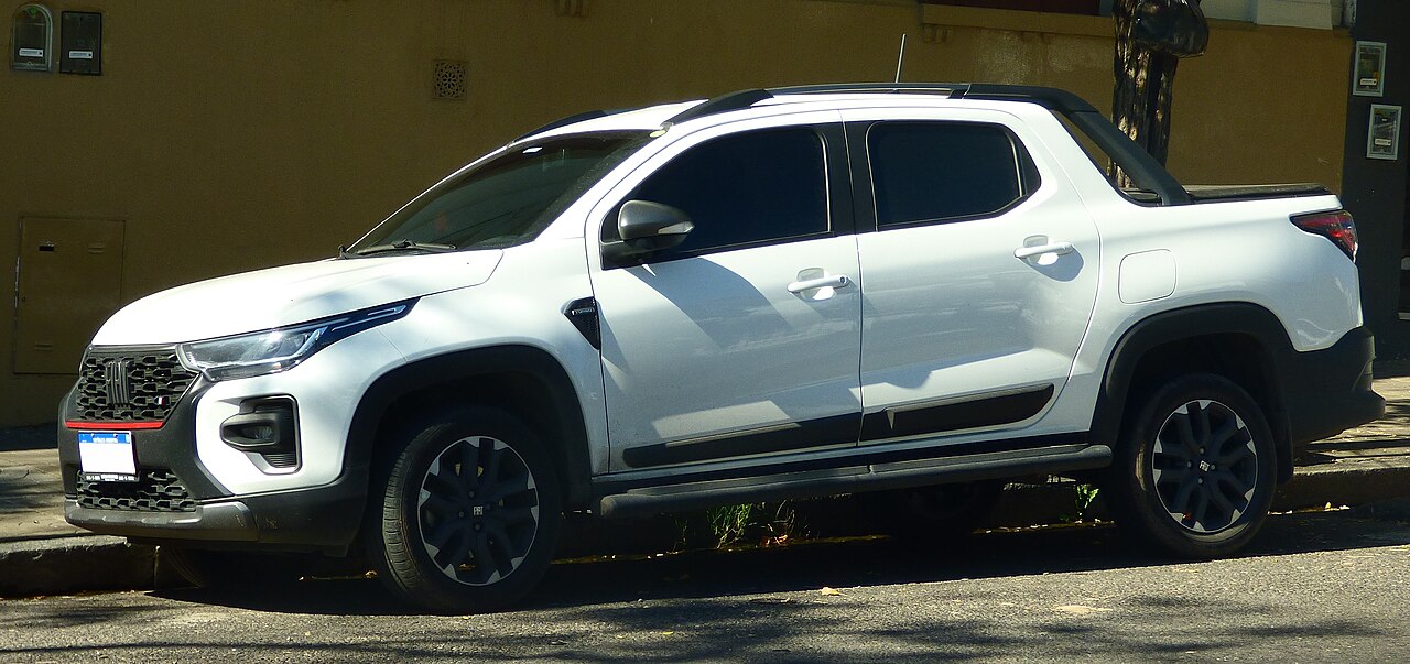 Fiat Strada Freedom 1.3 Cabine Simples 2022 — foto 3